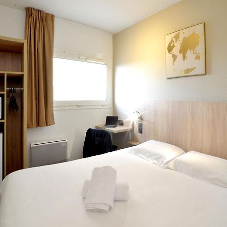 Kyriad Eco Lille Sud - Noyelles Godault Bagian luar foto