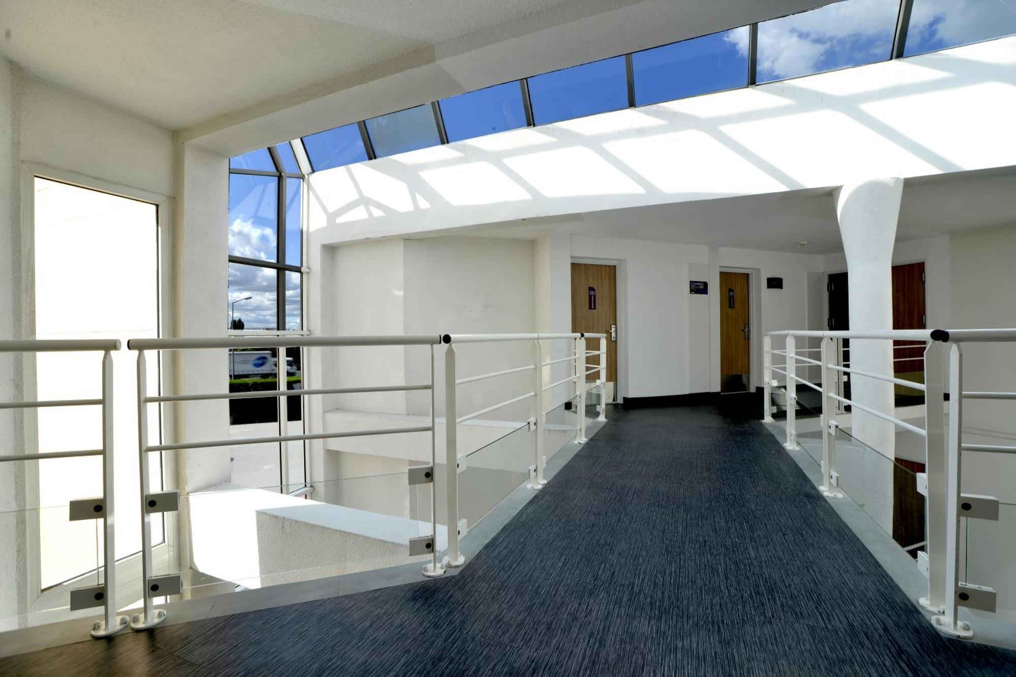 Kyriad Eco Lille Sud - Noyelles Godault Bagian luar foto